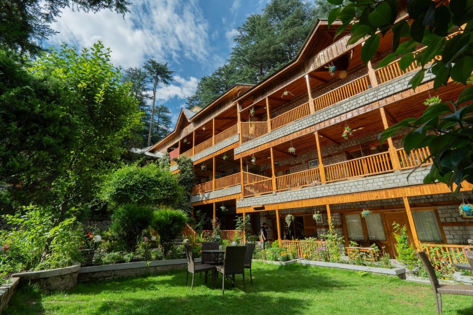 מנאלי Hotel Negi'S Mayflower A Heritage Since 1965 מראה חיצוני תמונה